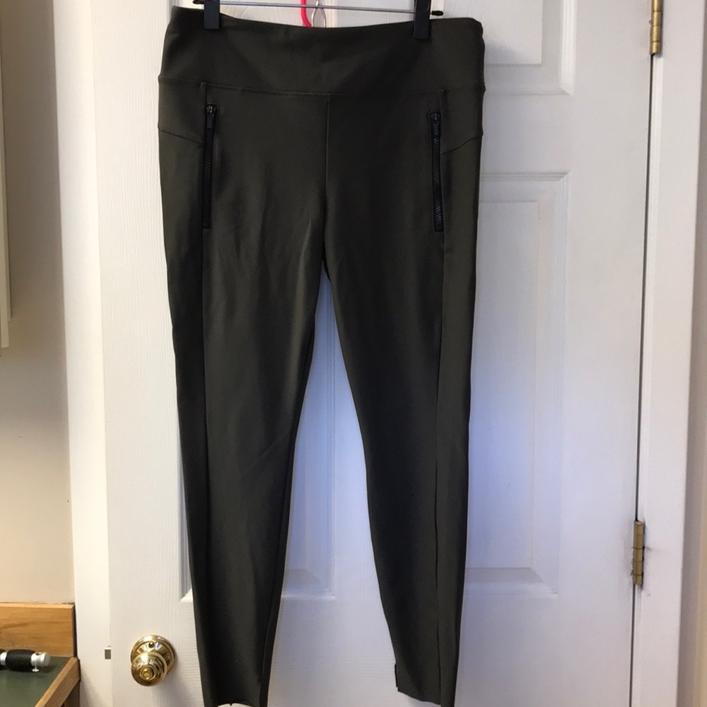 Athleta capris